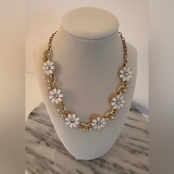 Vintage Elegant Gold and White Floral Necklace With Rhinestones Hook Closure - Picture 1 of 11